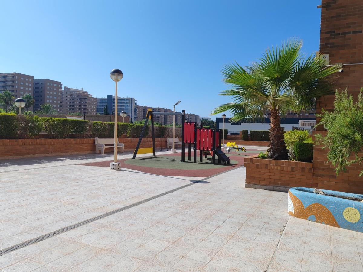 Apartamento Magic World Nueva Marina D'Or 2 Dormitorios Edificio Torremar Oropesa del Mar Buitenkant foto